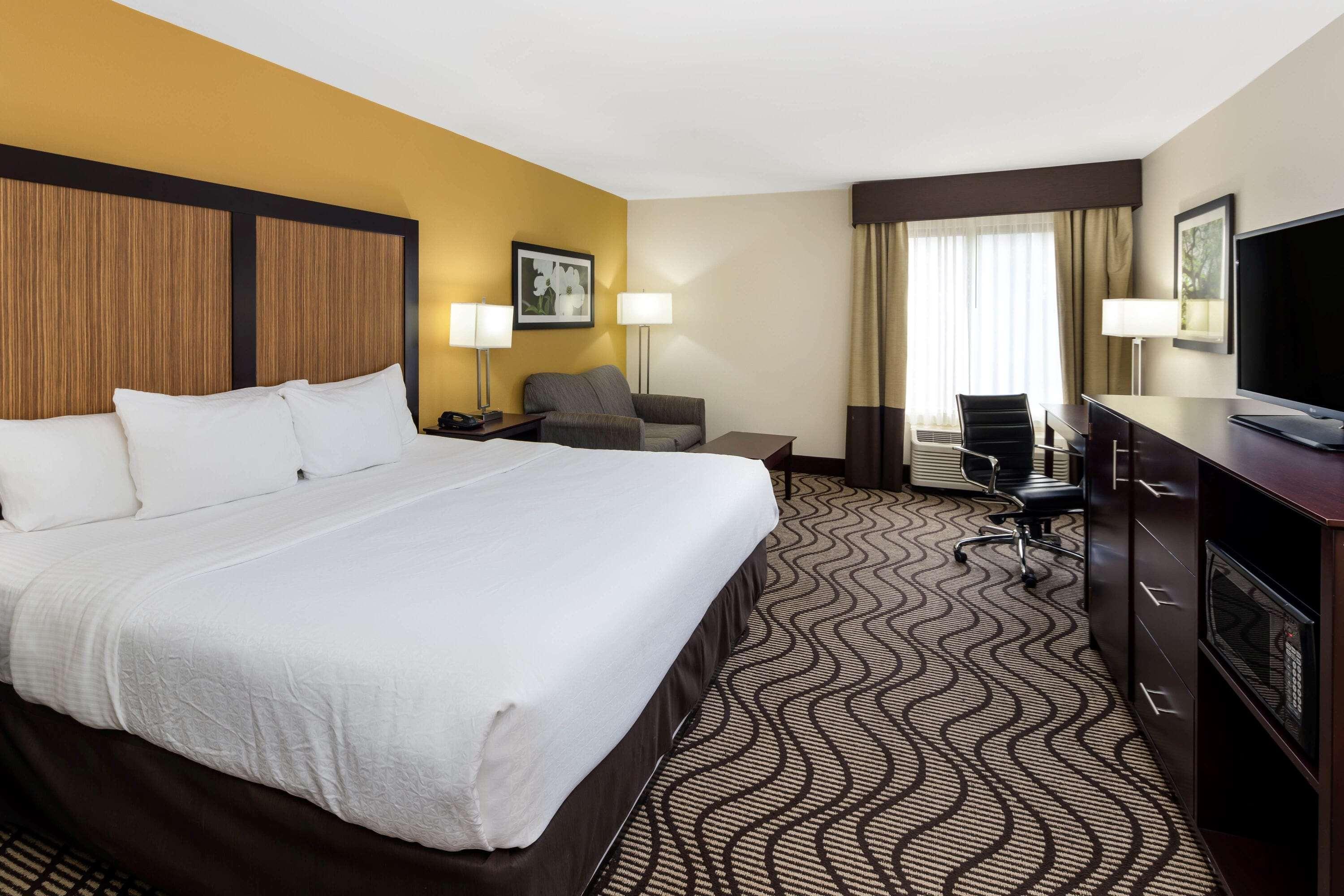 La Quinta By Wyndham Lagrange / I-85 Hotel Exterior photo