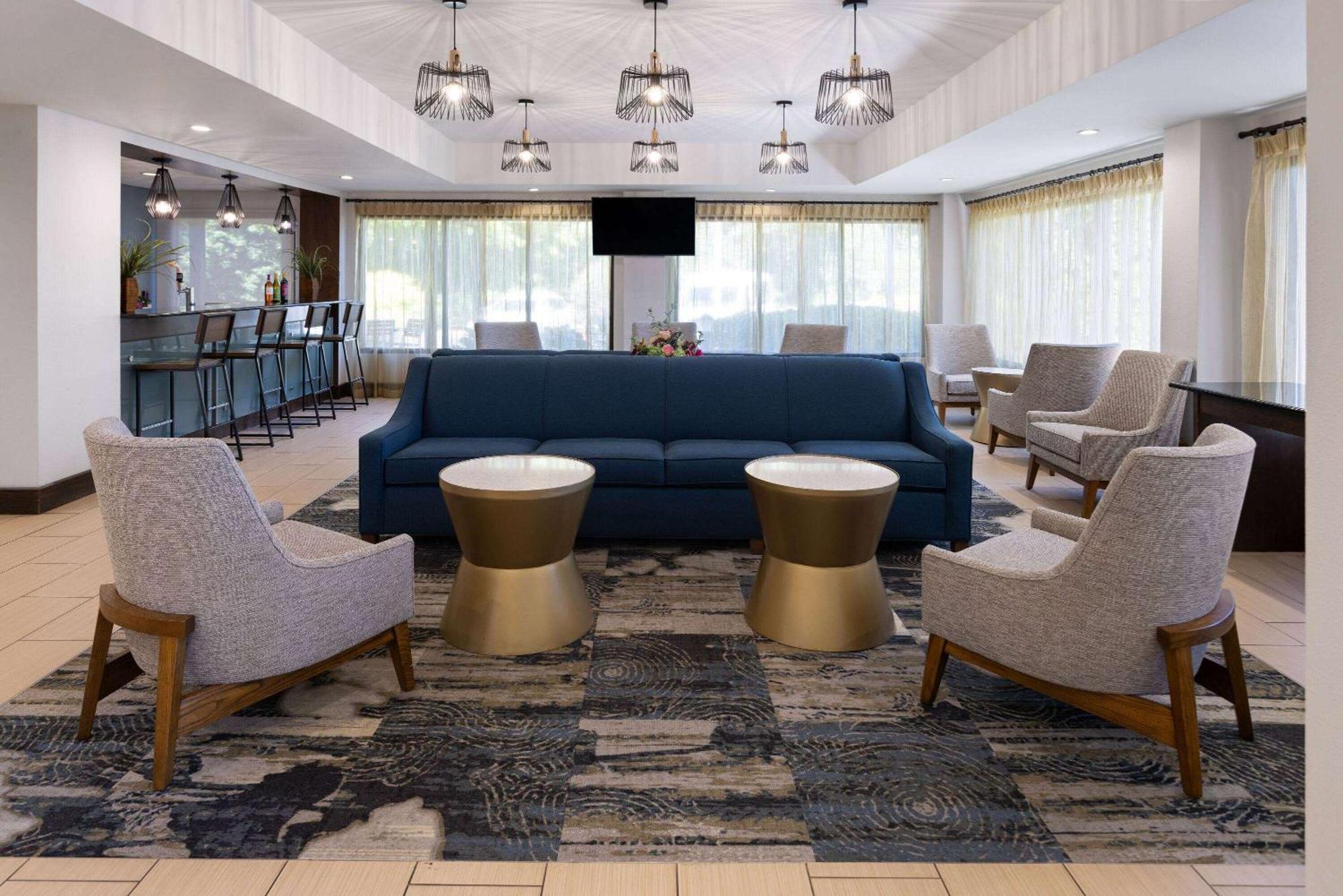 La Quinta By Wyndham Lagrange / I-85 Hotel Exterior photo